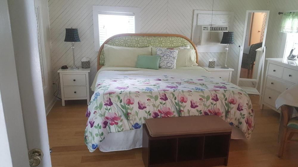 Island's End Resort photo 32