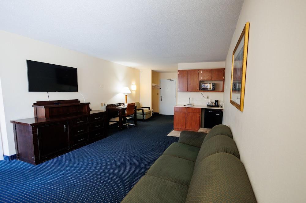 Garnet Inn & Suites, Orlando photo 80