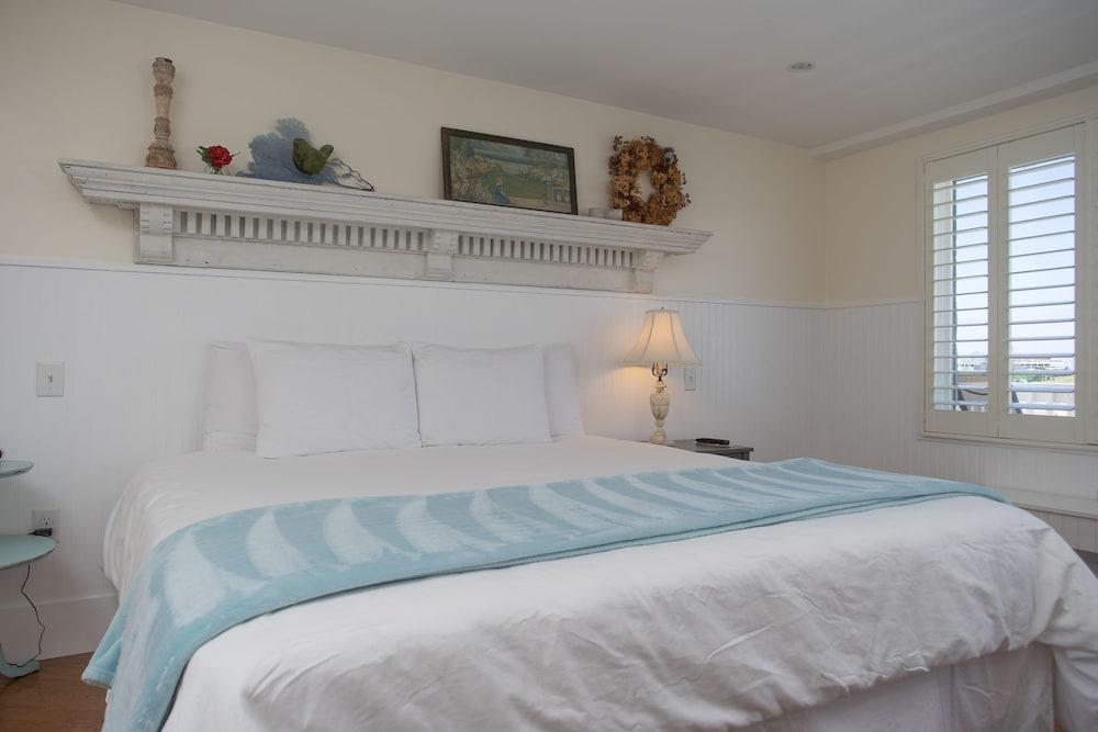 Marginal Way House Hotel photo 24