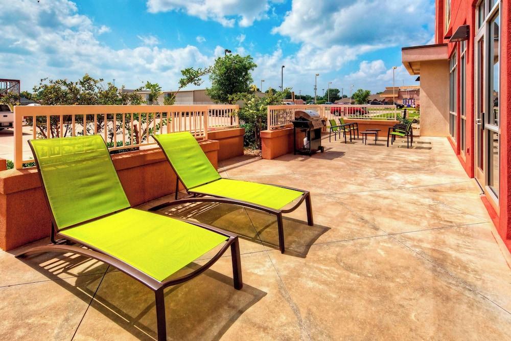 Springhill Suites by Marriott Moore photo 19