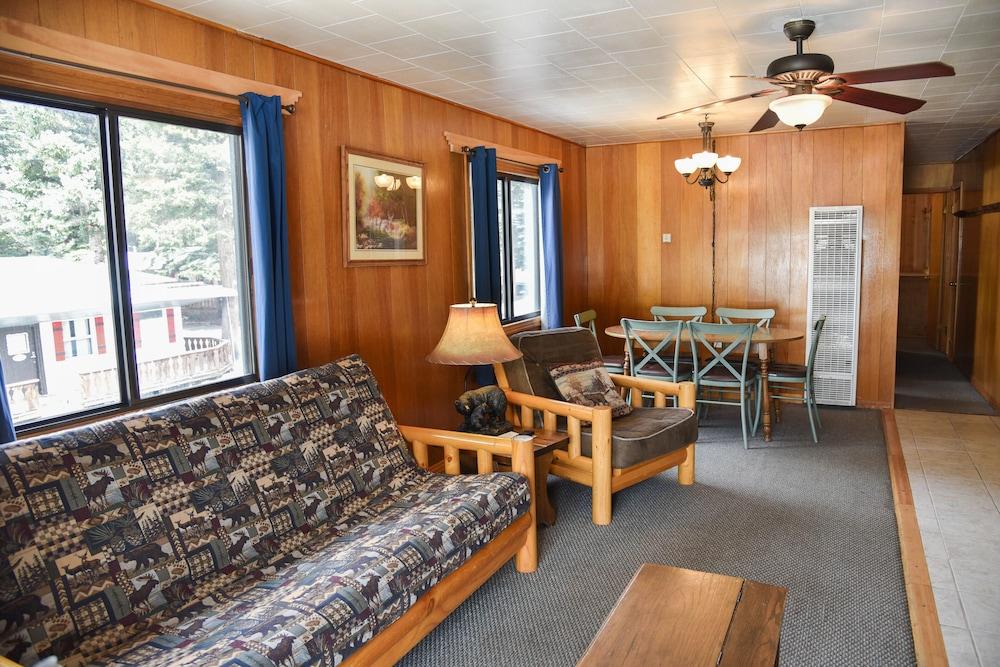 Alpine Lodge photo 81