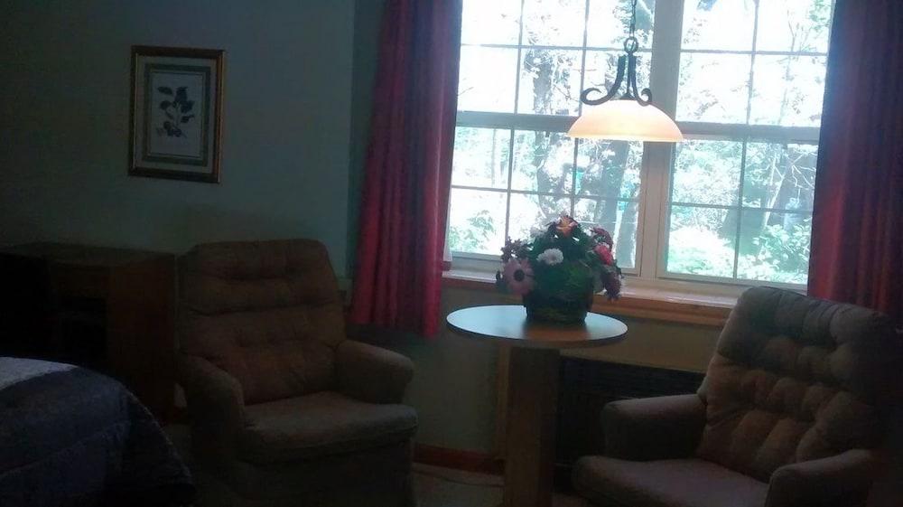 Five Star Inn photo 12