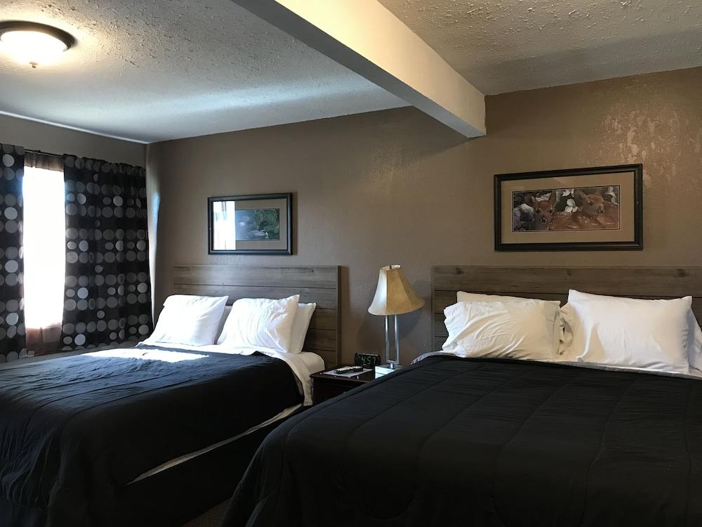 Pullman Motel photo 12