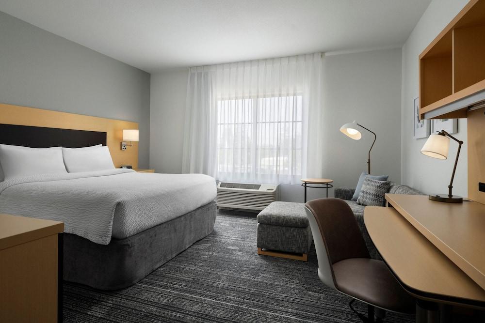 TownePlace Suites San Jose Santa Clara photo 3