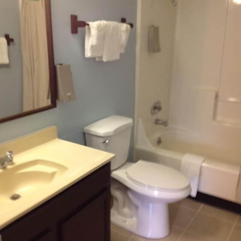 Ocean Avenue Inn photo 7
