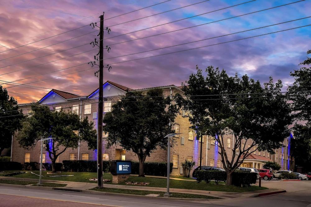 MainStay Suites Addison-Dallas photo 45
