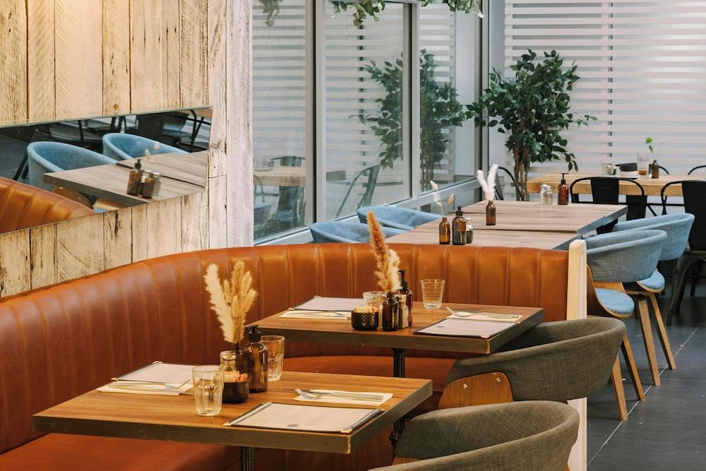 Hotel Henri NY photo 2
