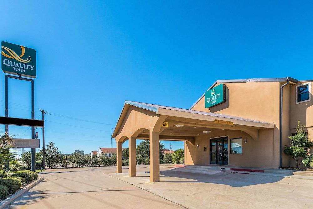 Quality Inn Corsicana photo 30