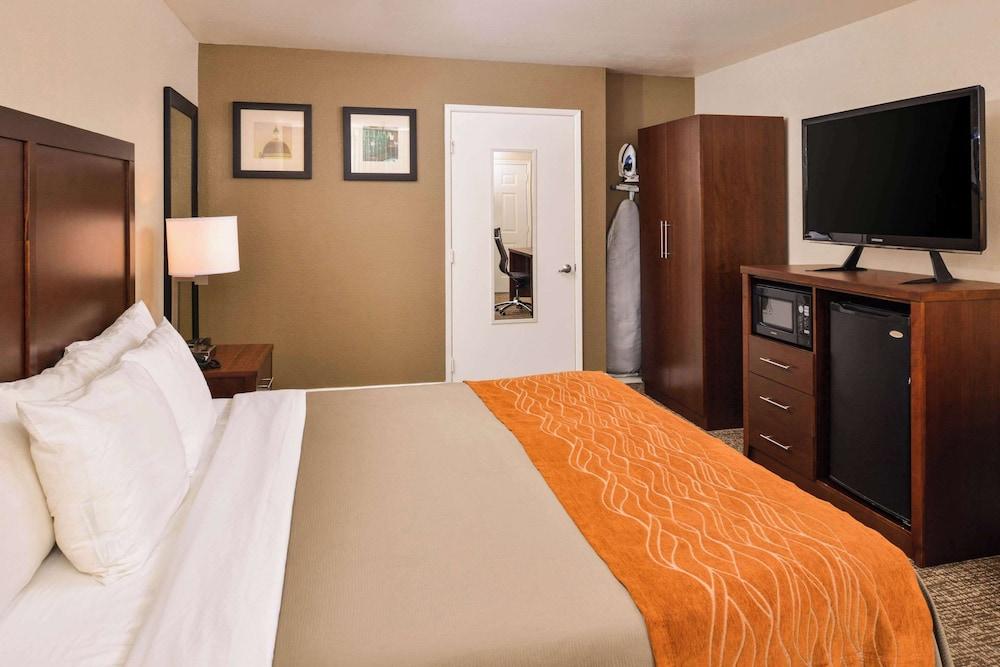 Rancho Cordova Inn photo 44