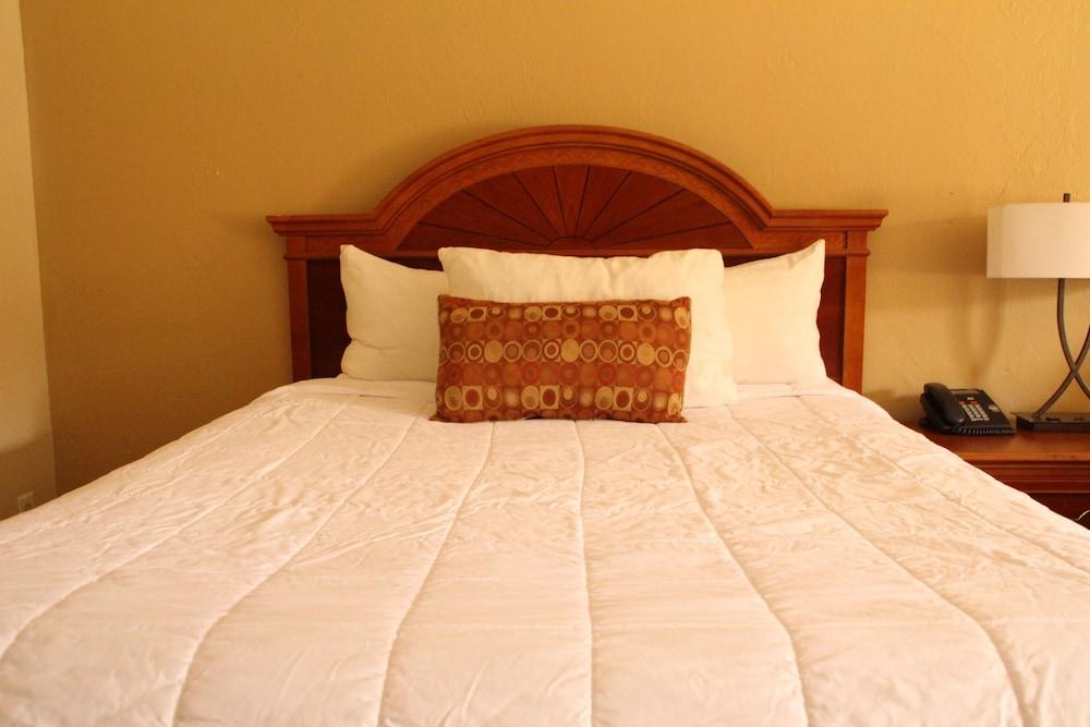 Crystal Cove Hotel photo 27