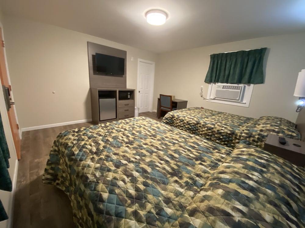 Sleepy Hollow Motel photo 5