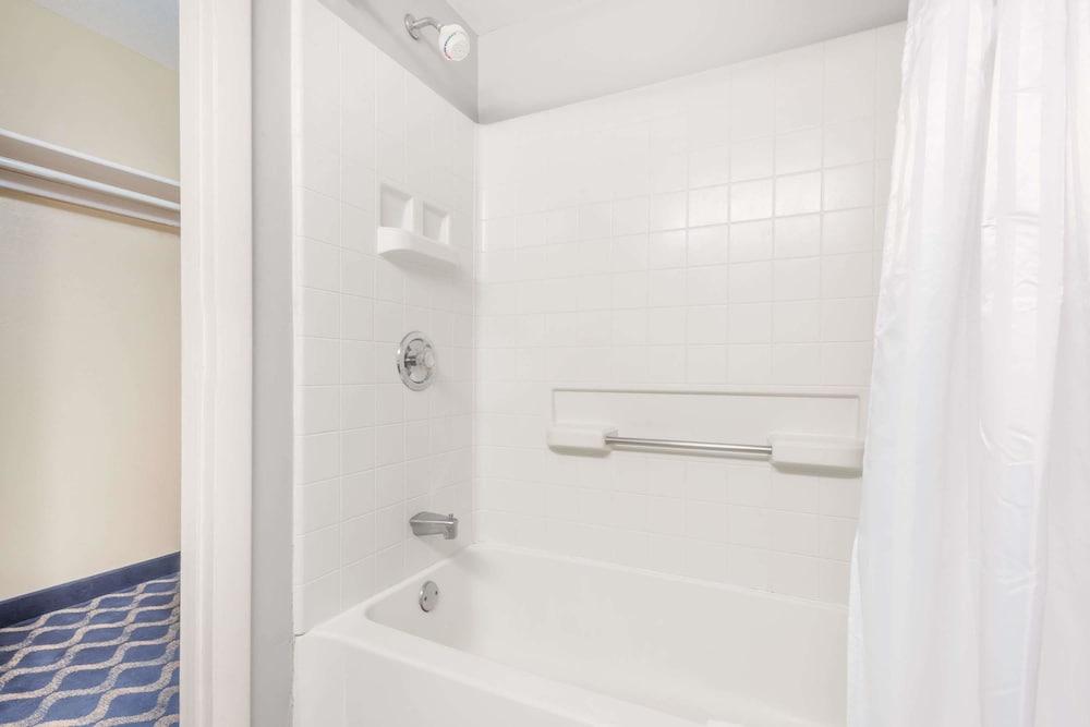 Aderi Hotel Niantic photo 11