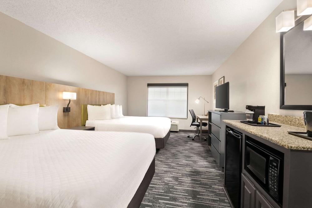 Country Inn & Suites by Radisson, Boise West - Meridian photo 3
