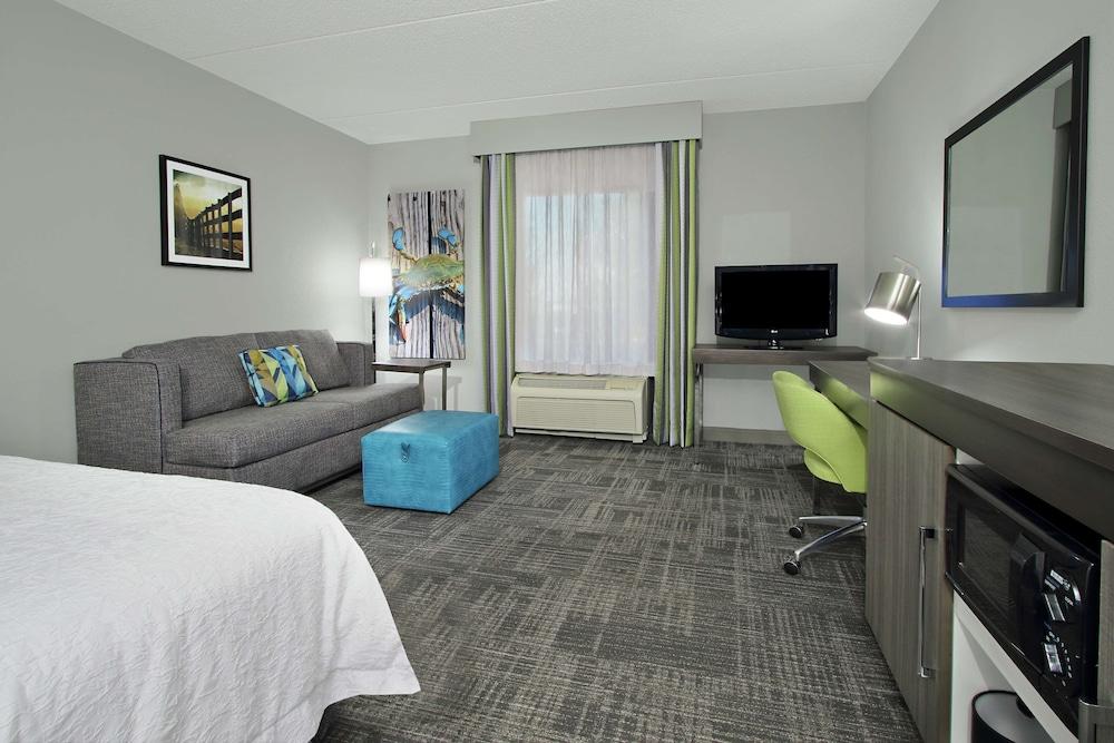 Hampton Inn Hagerstown-I-81 photo 17