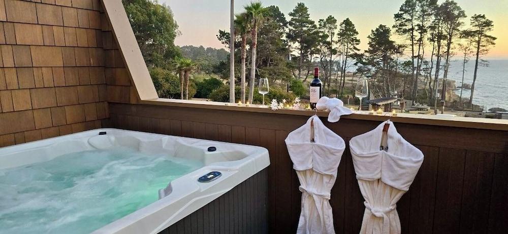 Ocean Cove Lodge photo 11