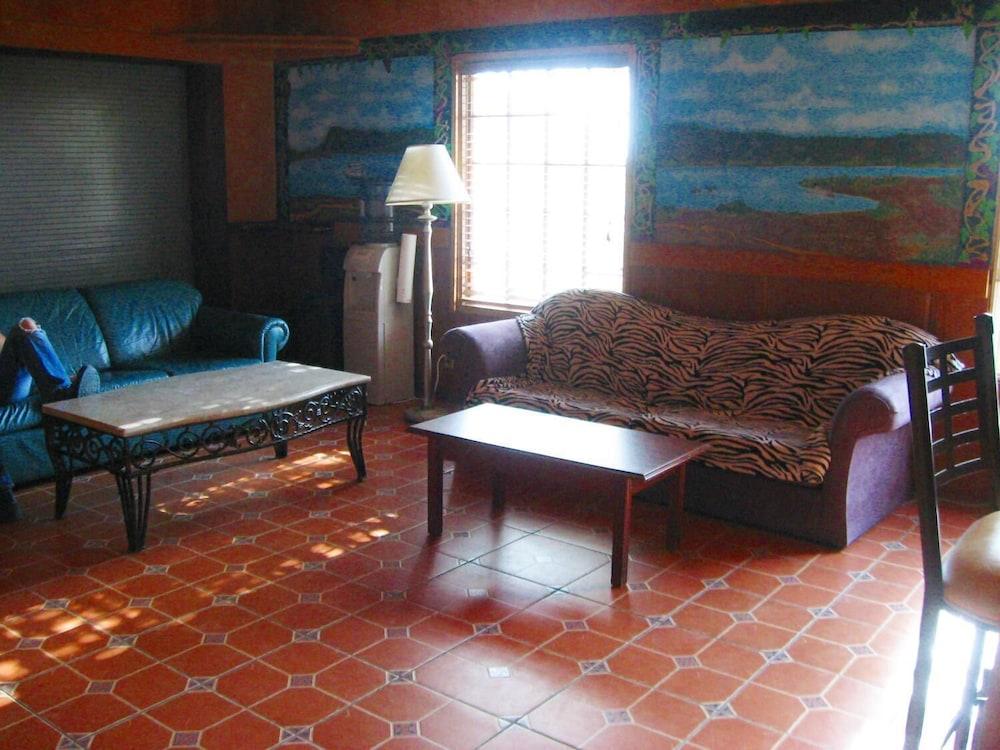 RK Hostel San Diego photo 25