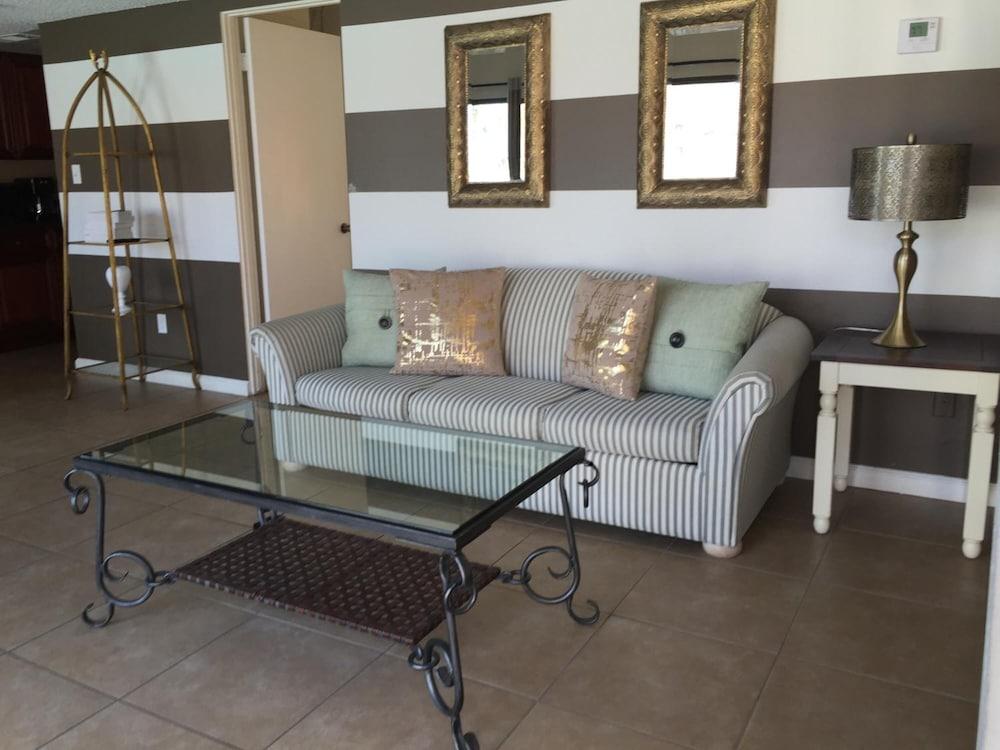 The Village Palm Desert photo 32