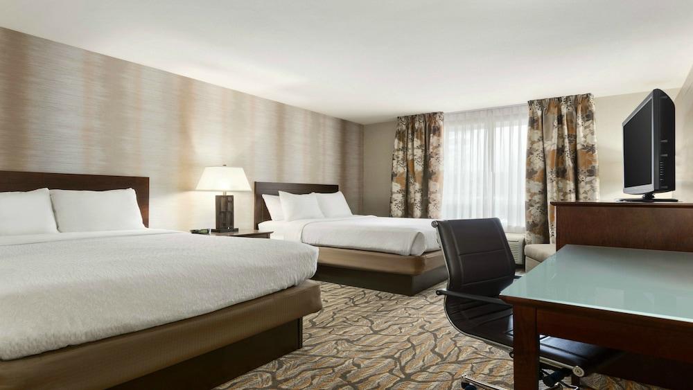 Holiday Inn Hotel & Suites Williamsburg-Historic Gateway by IHG photo 8