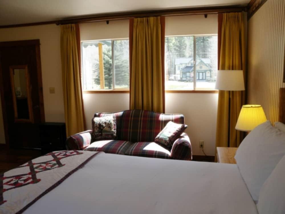 Redstone Cliffs Lodge photo 35