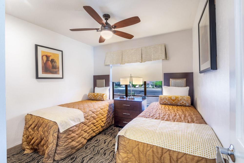 Scottsdale Camelback Resort photo 10