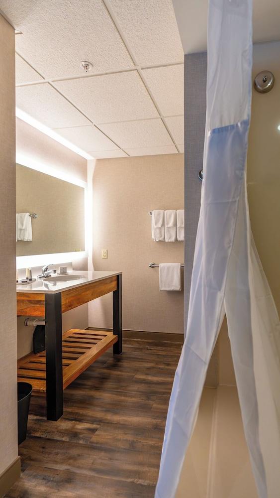 Cherry Valley Hotel photo 27