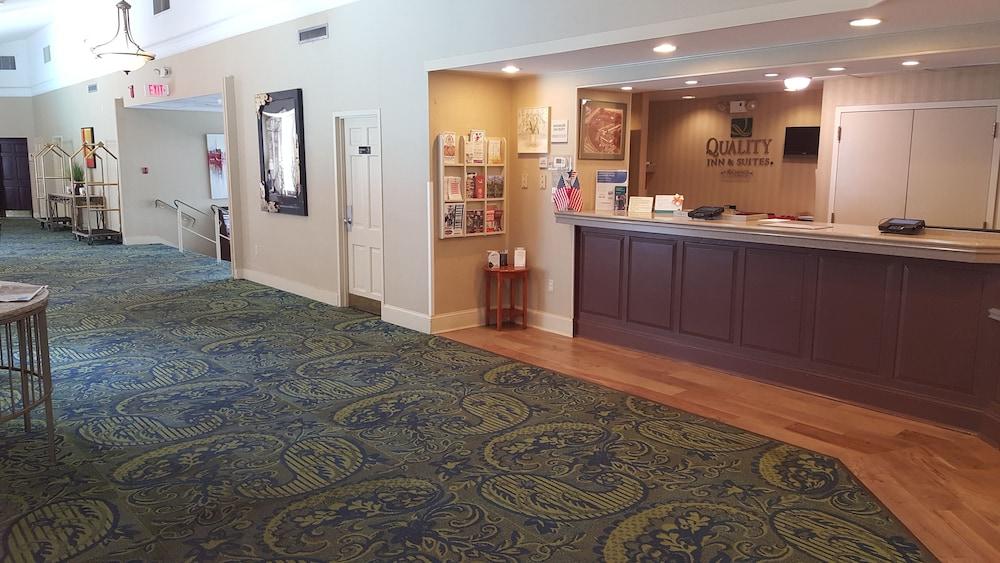 Quality Inn & Suites Conference Center photo 2