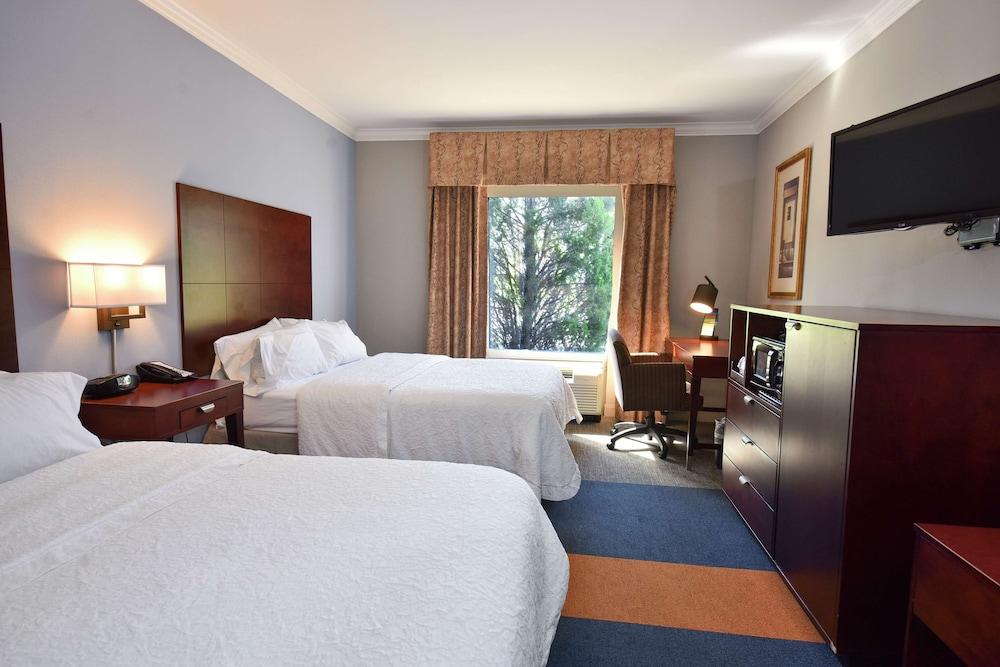 Hampton Inn Alexander City photo 7