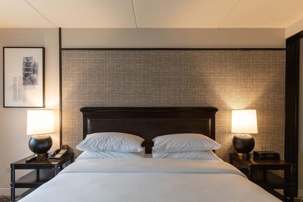 Sheraton Chicago Northbrook Hotel photo 7