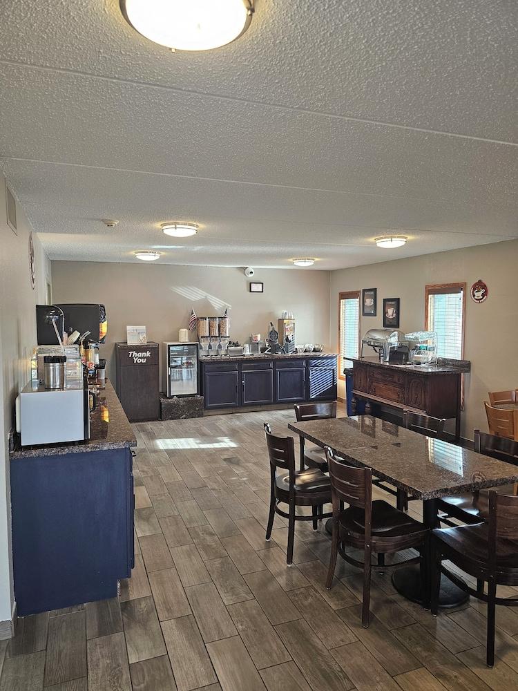 AmericInn by Wyndham Baxter Brainerd photo 20