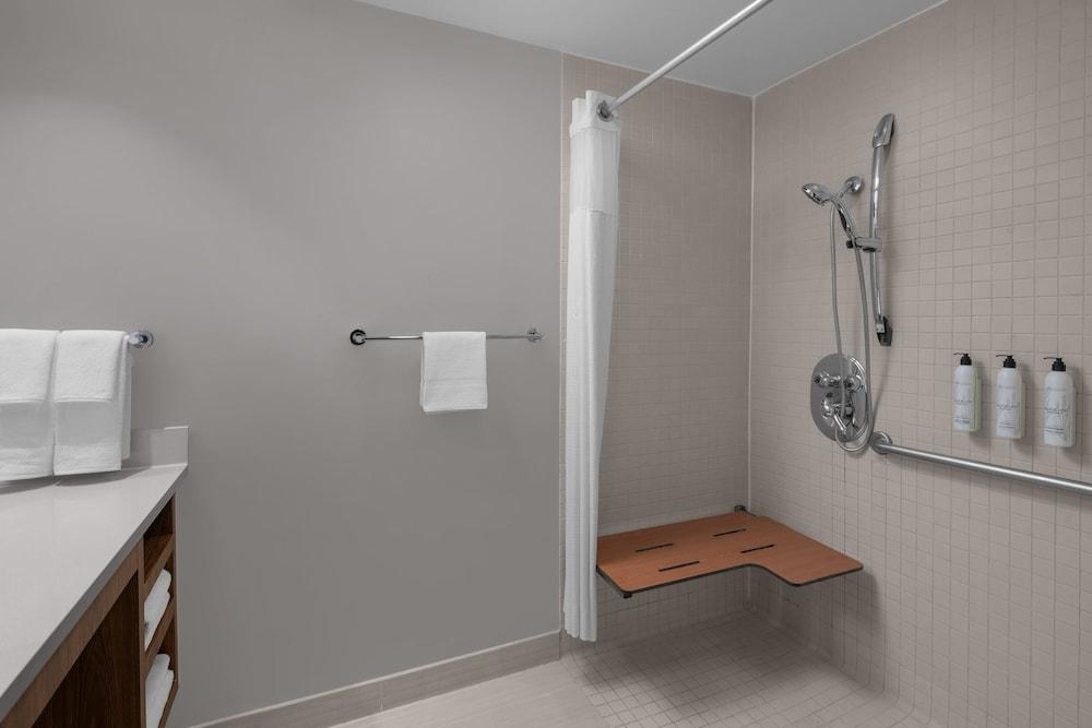 SpringHill Suites by Marriott Houston Intercontinental Arprt photo 12