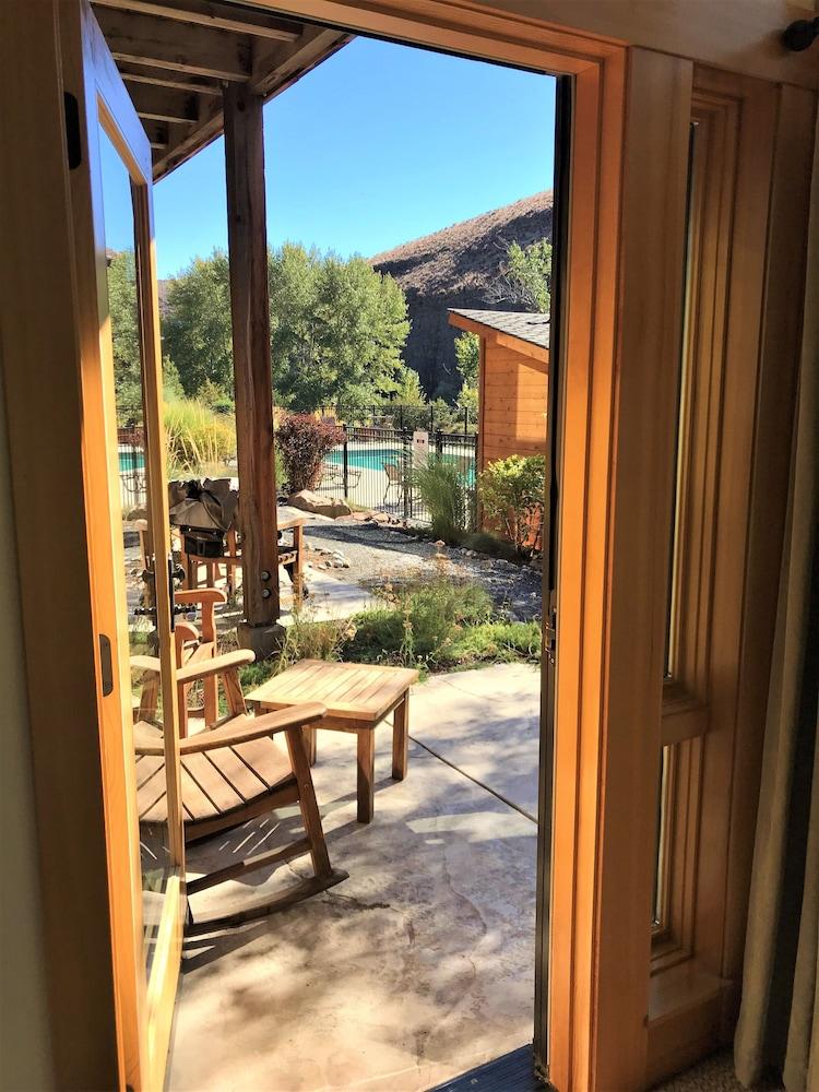 The Lodge at Canyon River Ranch photo 10