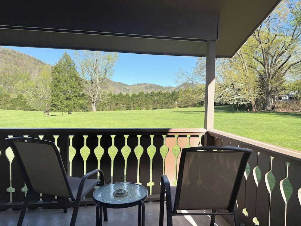 Talley Ho Inn photo 16
