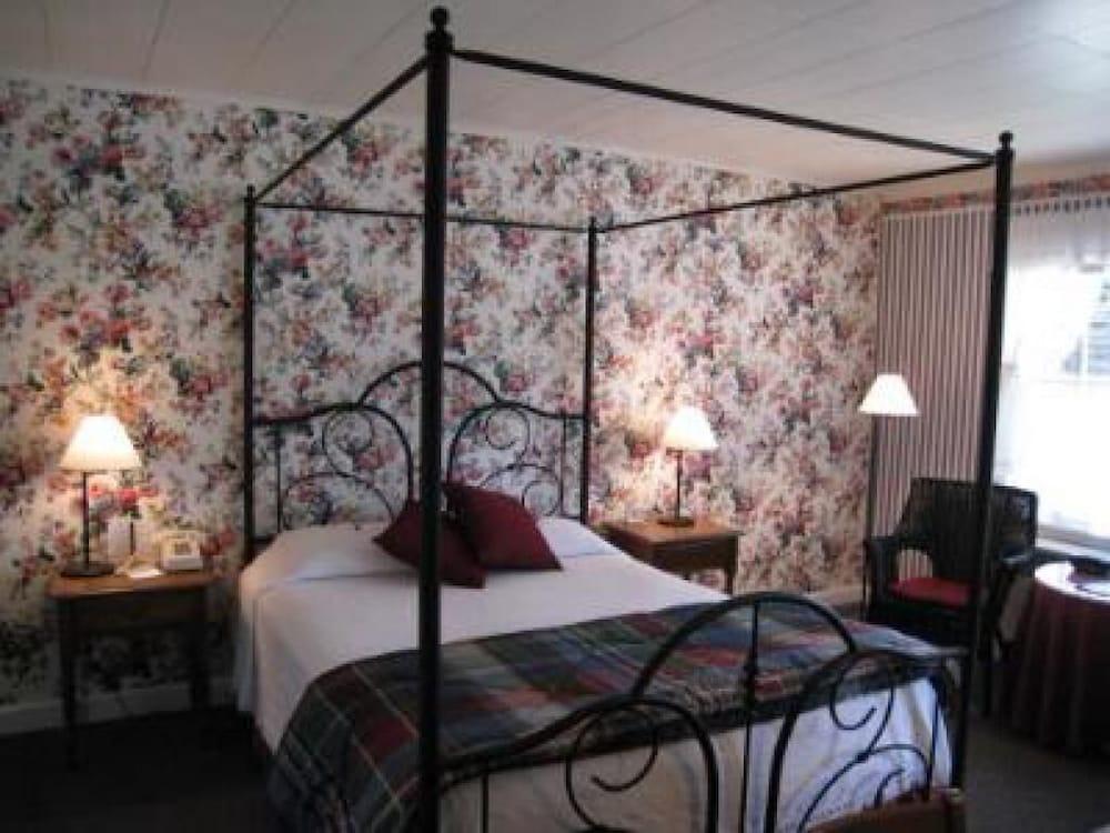 1896 House Country Inn & Motels photo 45