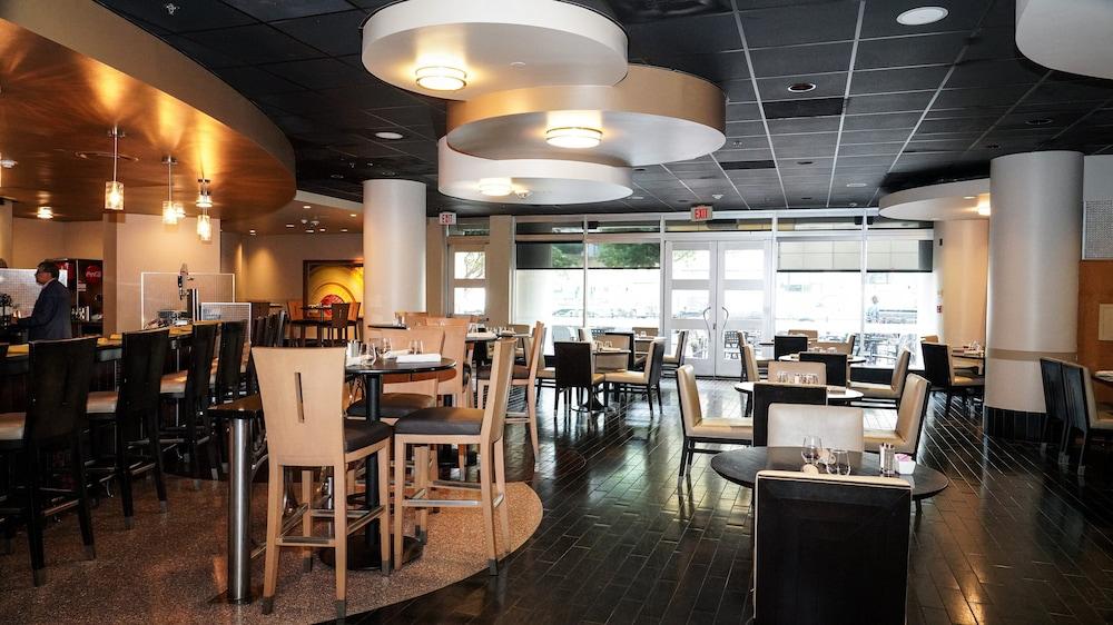 Holiday Inn Washington Capitol - Natl Mall by IHG photo 43