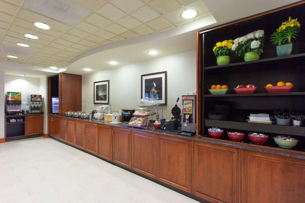 Wingate by Wyndham Chantilly / Dulles Airport photo 24