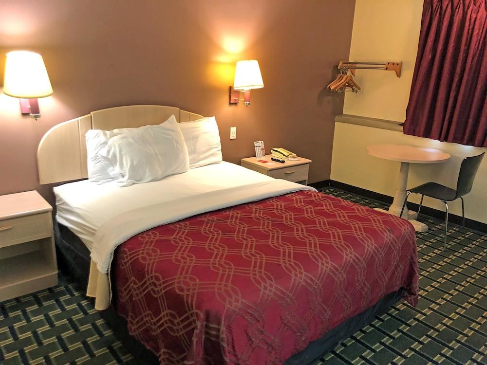 Americas Best Value Inn Beatrice photo 14