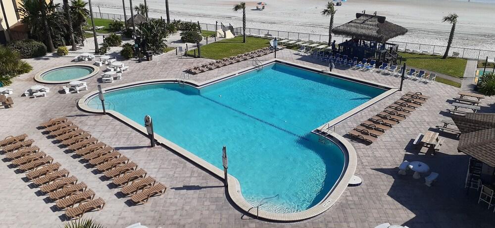 Hawaiian Inn Beach Resort photo 69