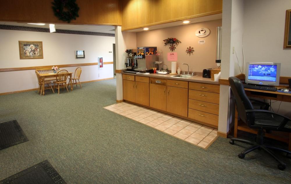 Super Motel Granite Falls photo 2