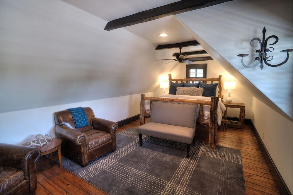 The Winchester Lodge photo 7