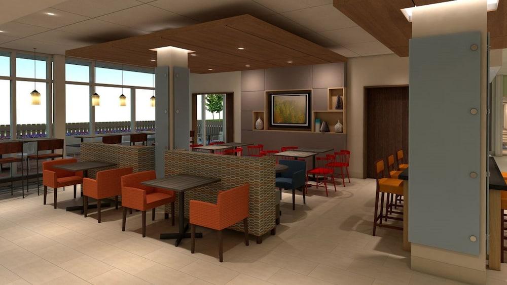 Holiday Inn Express & Suites Troy by IHG photo 50