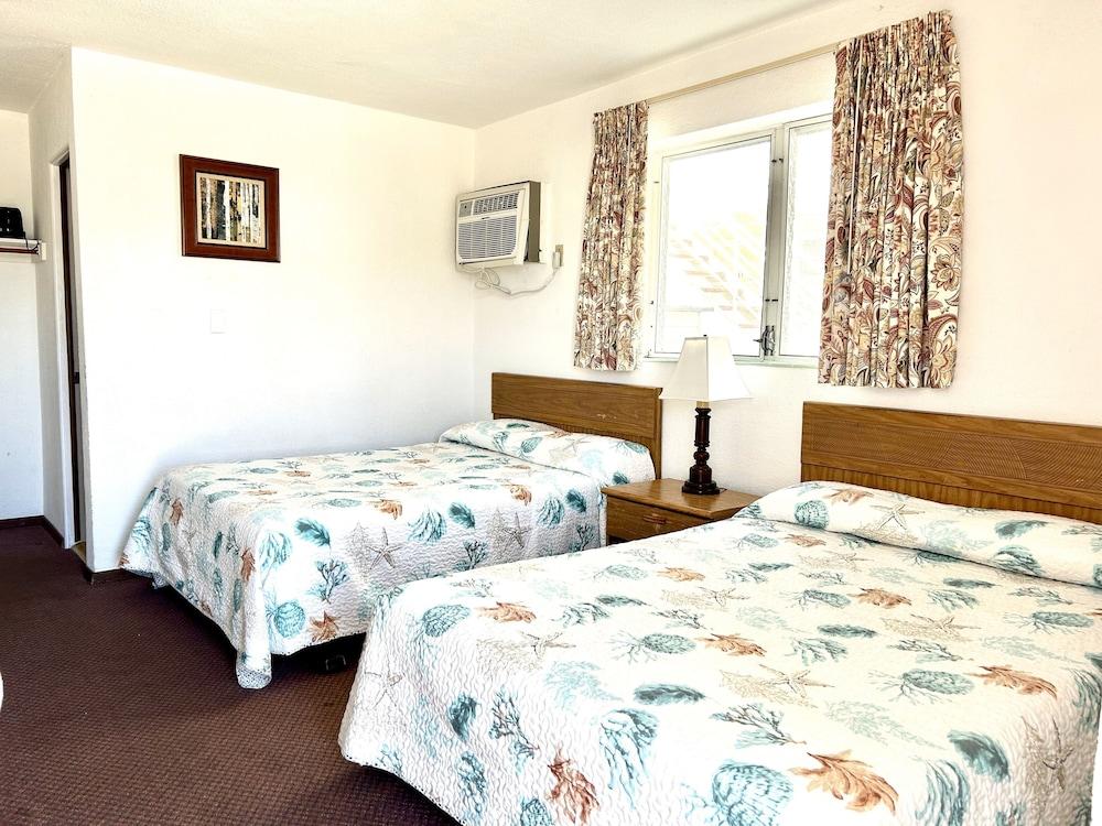 Ivan Hoe Motel photo 24