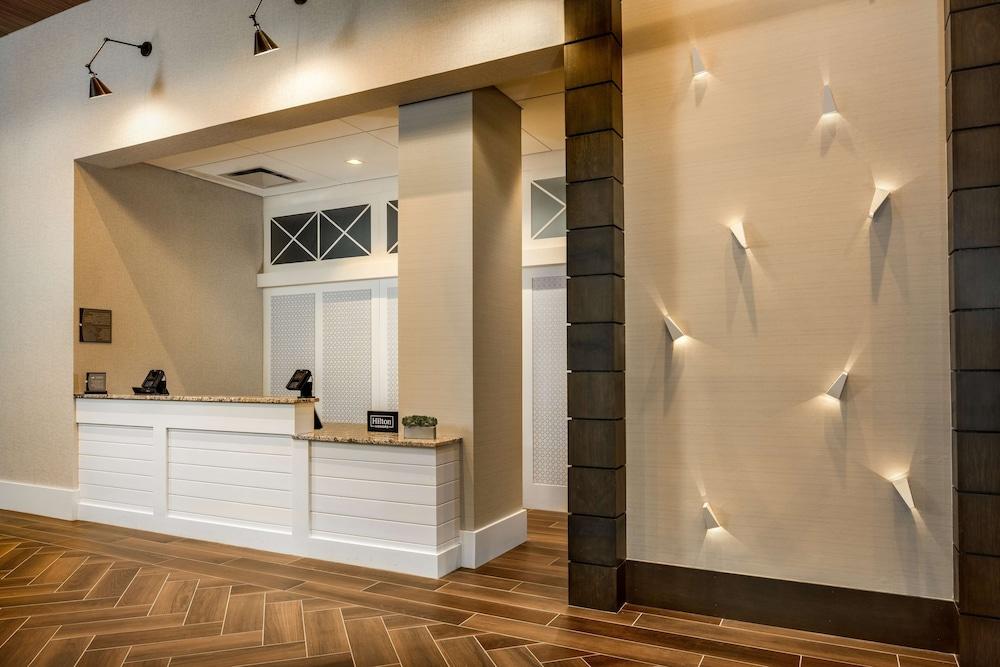 Homewood Suites by Hilton Teaneck Glenpointe photo 3