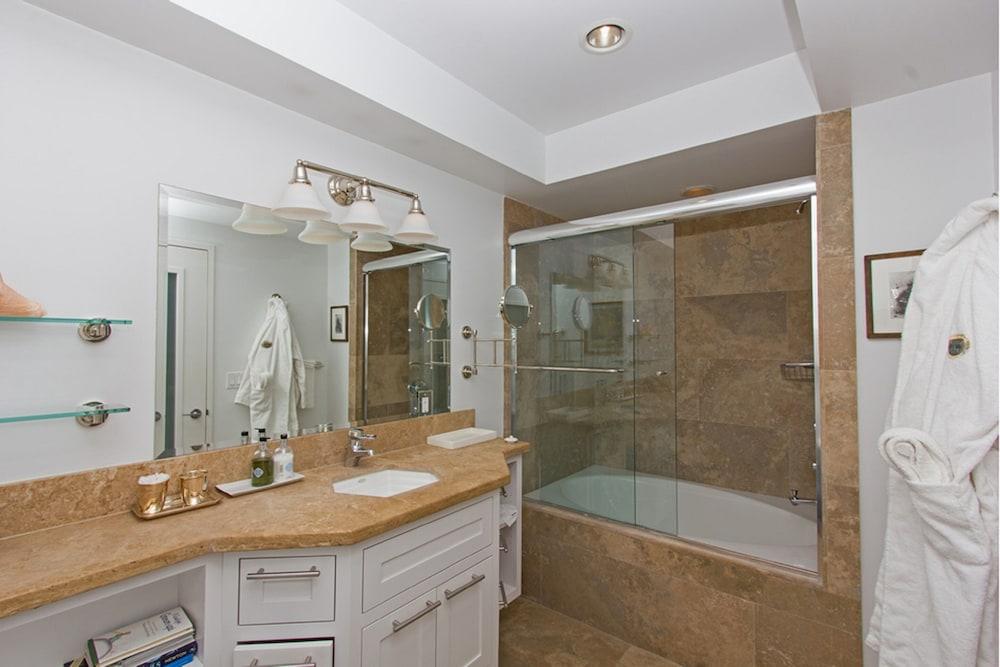 Camel's Garden Hotel photo 47