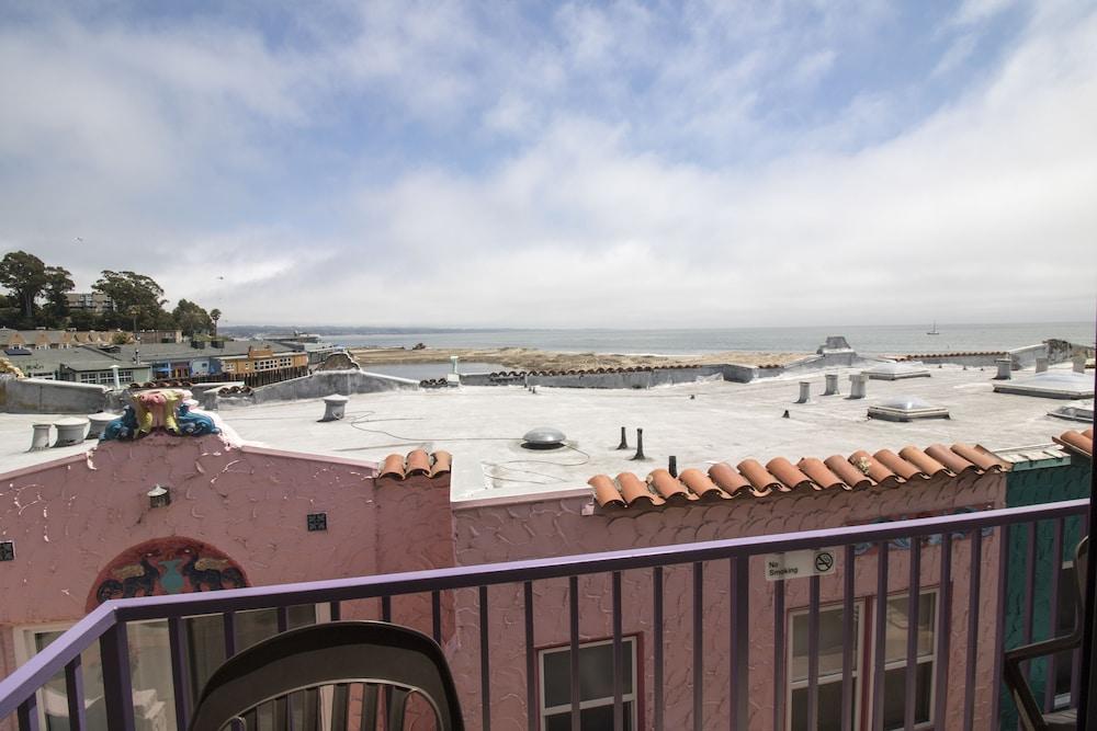 Capitola Venetian Hotel photo 58