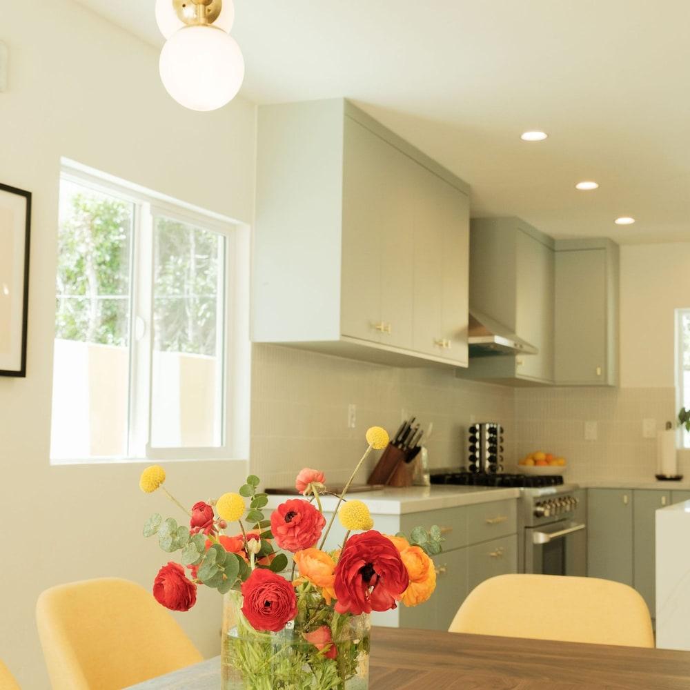 Mod Suite photo 46