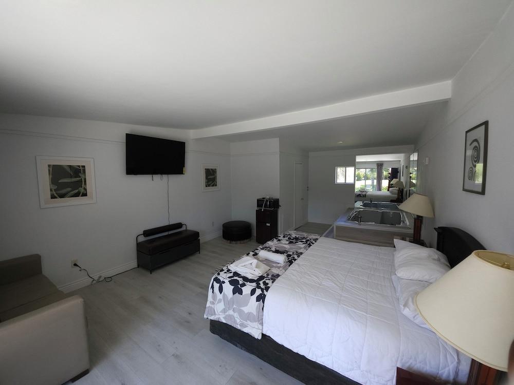Casino Motel photo 11