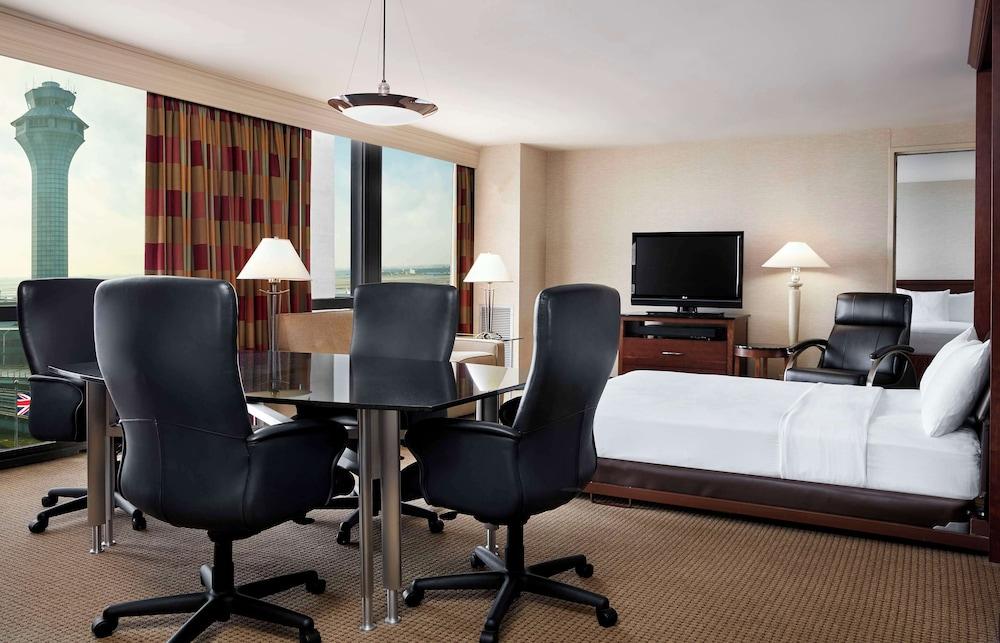 Hilton Chicago O'Hare Airport photo 50