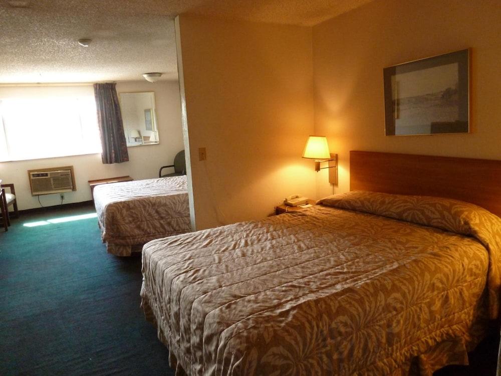 Sunshine Motel II photo 15