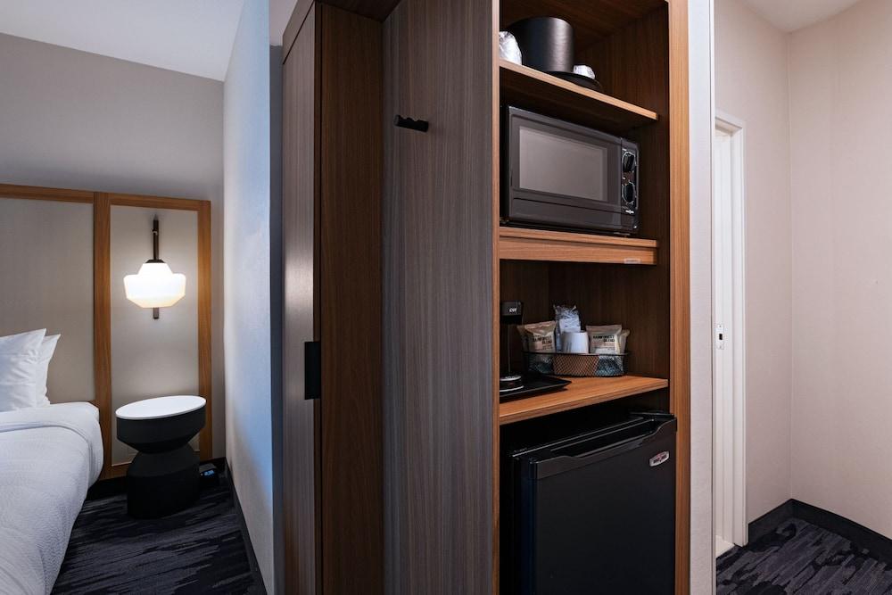 Fairfield Inn & Suites Hillsboro photo 9