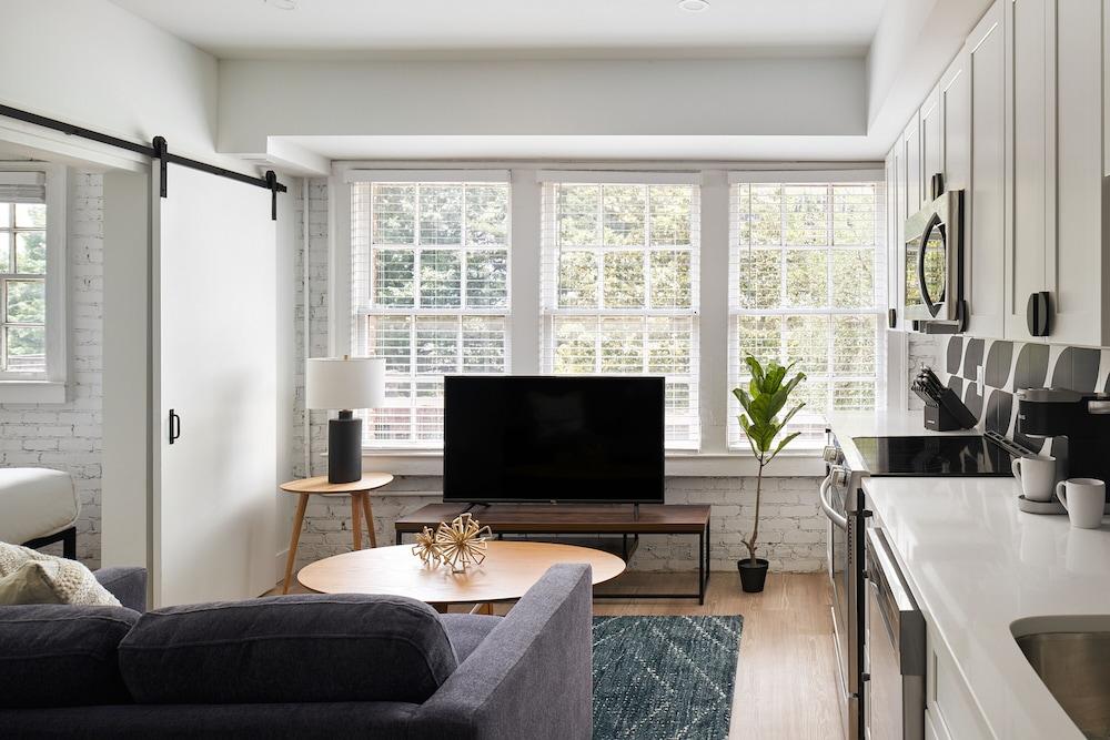Kasa Studio Revival Atlanta photo 26